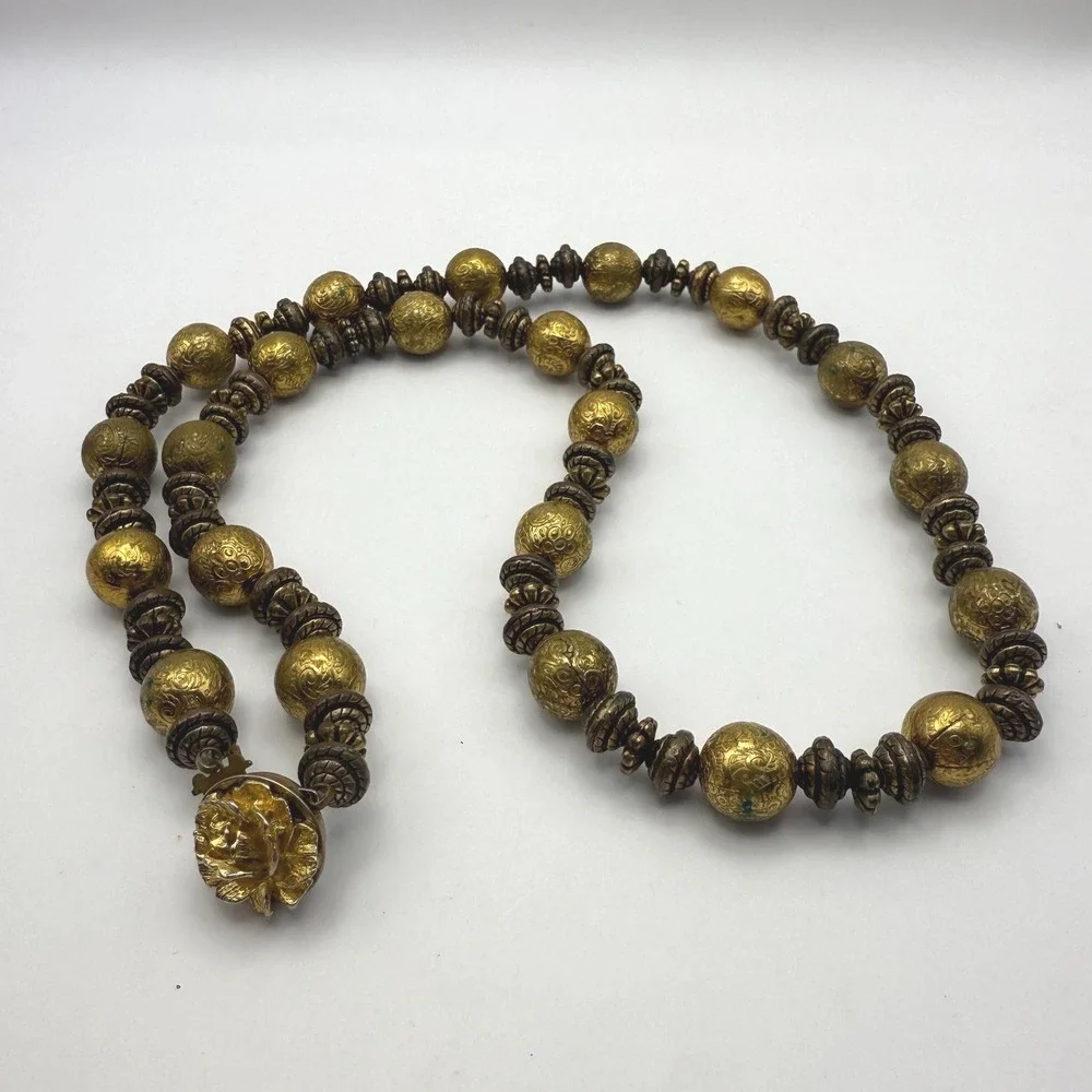 Vintage Gold Tone Beaded Necklace with Floral Accents – Statement‎ Jewelry